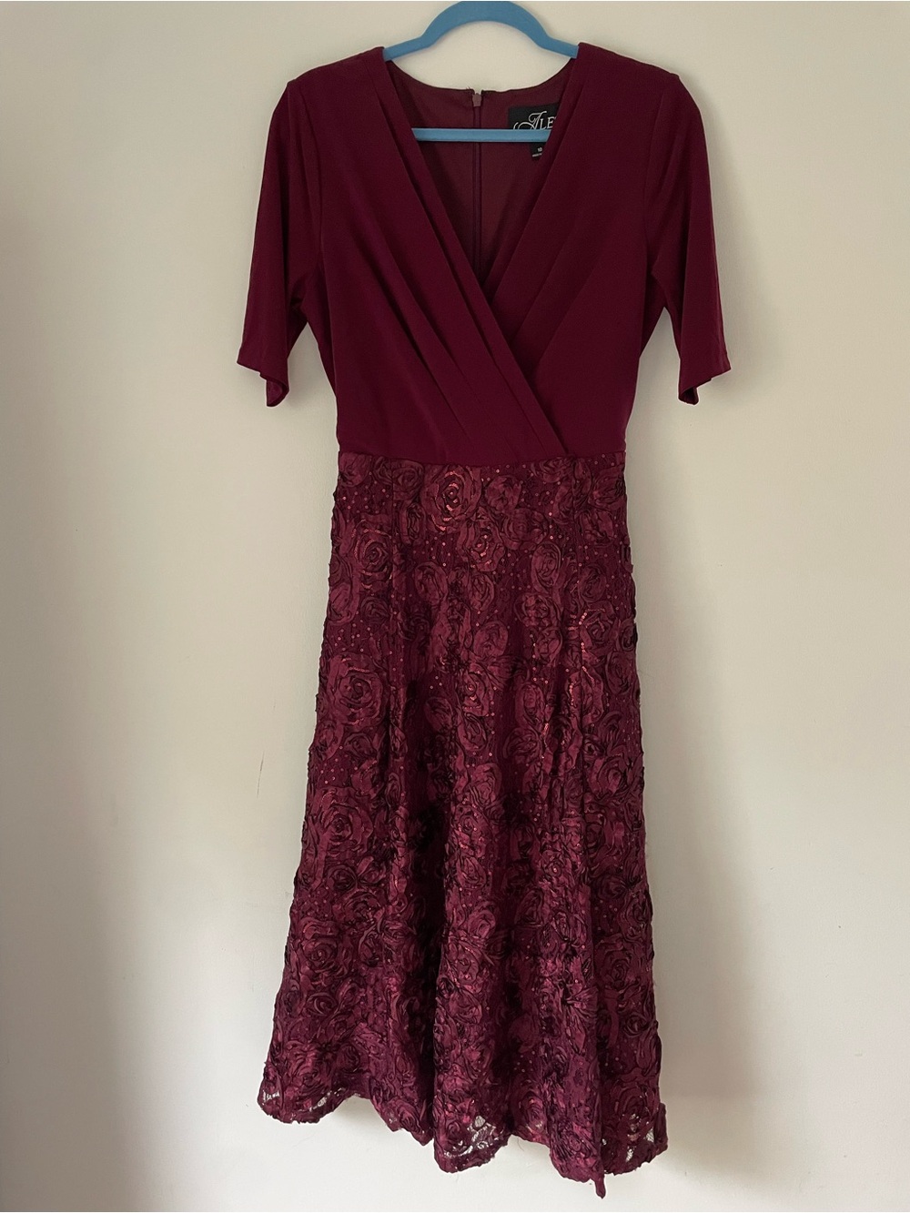 Alex Evenings Burgundy Lace Midi Dress with V-Neck